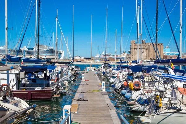 Marina Bay Jachtów Statków Żaglówek Innych Statków Livorno Włochy Słoneczny Zdjęcia Stockowe bez tantiem