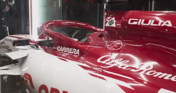 Βαρσοβία Πολωνία Δεκεμβρίου 2020 Alfa Romeo Racing Formula Αυτοκίνητο C39 — Αρχείο Βίντεο