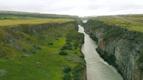 Top Vista Aérea Canyon Perto Cachoeira Gulfoss Tiro Islândia — Vídeo de Stock