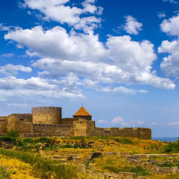 Old Medieval Castle Blue Cloudy Sky — Stock Photo, Image