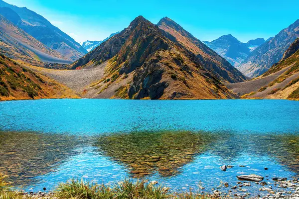 Mountain Lake Koksay Aksu Zhabagly Nature Reserve Lake Koksay Located — Stockfoto