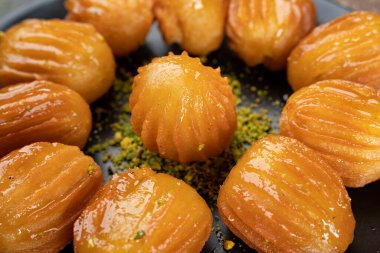 Türk tatlısı Tulumba. Uçan Tulumba tatlısı