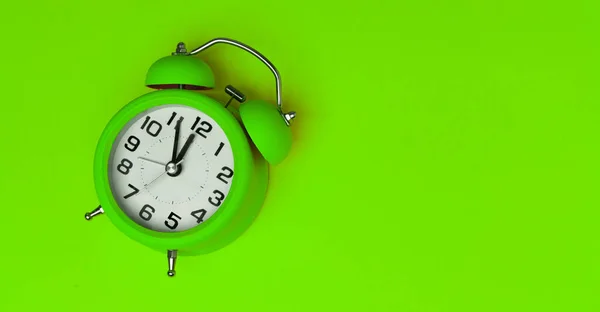 Horloge Bureau Classique Verte Fond Vert — Photo