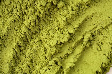 Kına, buğday çimi ya da kibrit tozu yakın çekim