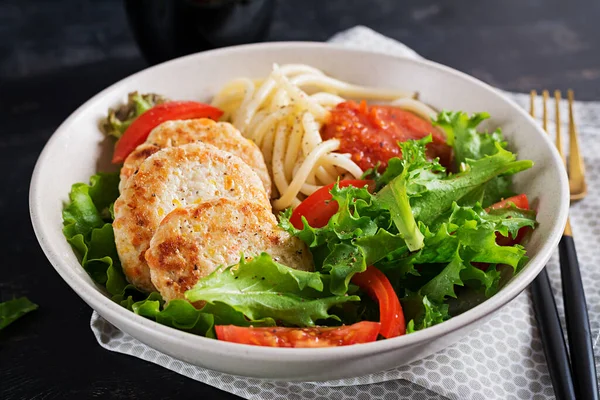 Spaghetti Pasta Chicken Burgers Salad Bowl Chicken Patties Lunch — Stock Photo, Image