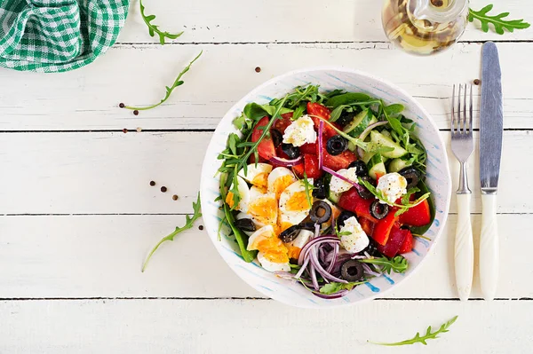 Petit Déjeuner Salade Grecque Œufs Durs Salade Légumes Frais Avec — Photo