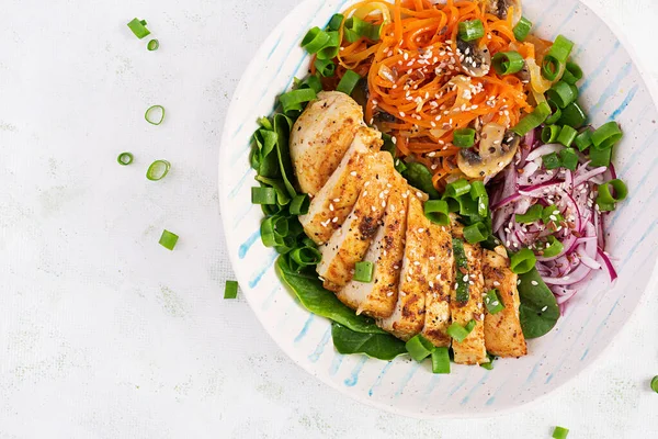 Grilled Chicken Fillet Carrot Pasta Healthy Lunch Menu Keto Food — Stock Photo, Image