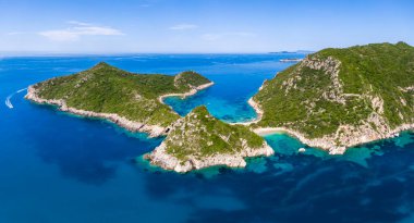 Yunanistan 'ın Korfu adasındaki Porto Timoni plajının hava manzarası