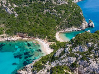 Yunanistan 'ın Korfu adasındaki Porto Timoni plajının hava manzarası