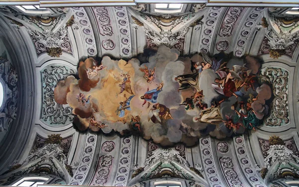 Камальдоли Италия Марта 2023 Года Внутри Барочной Церкви Монастыря Камальдоли — стоковое фото