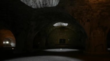 Munot İsviçre 'nin merkezindeki Schaffhausen şehrinde 16. yüzyıldan kalma dairesel bir kaledir.