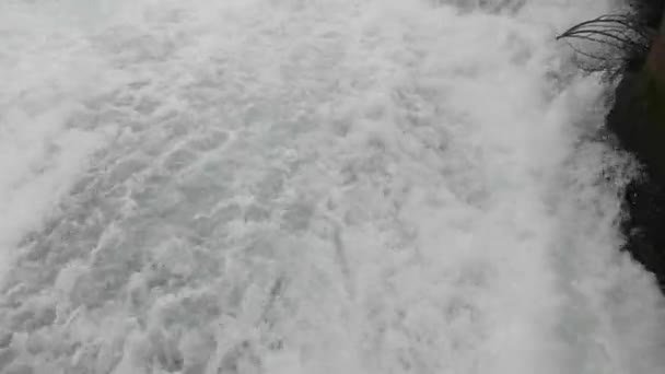 瑞士莱茵河瀑布旅游胜地 — 图库视频影像