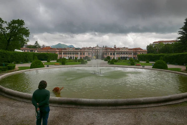 Varese Italy May 2023 Local Life Estense Palace Gardens Public — Stock Photo, Image