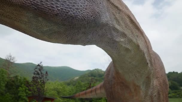 Varese Italia Maggio 2023 Parco Pubblico Mamo Saltrio Statua Dinosauro — Video Stock