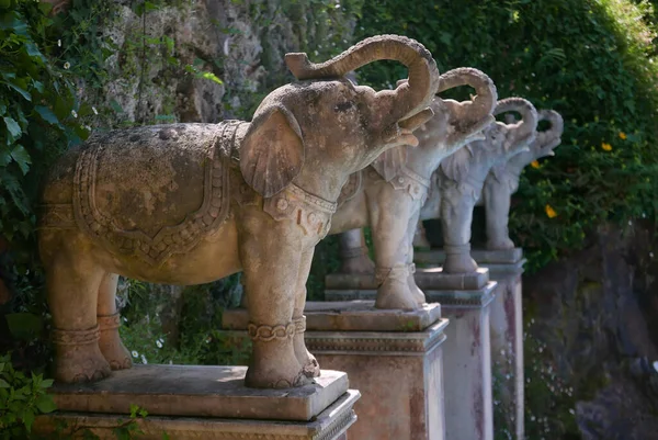Esculturas Elefantes Parque Scherrer Morcote Suíça — Fotografia de Stock