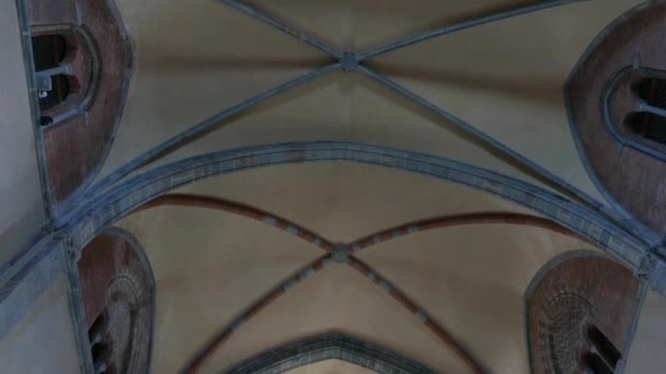 Avigliana Włochy Czerwca 2023 Wnętrze Kościoła Klasztornego Sacra San Michele — Wideo stockowe