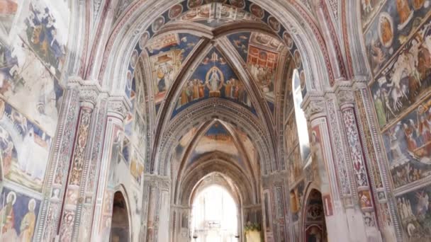 加拉蒂纳 意大利 2023年10月5日 亚历山德里亚圣塔卡特琳娜大教堂宏伟的壁画 — 图库视频影像