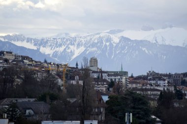 Lozan İsviçre, kış sabahı manzarası