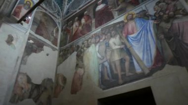 PADUA, İtalya 2 Mart 2024: Katedral Baptistery, Giusto de 'Menabuoi' nin 1375 ve 1378 yılları arasında yarattığı Eski ve Yeni Ahit başyapıtlarından esinlenilmiş freskler
