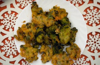 Meşhur Salentine Pittule Noel Masasında