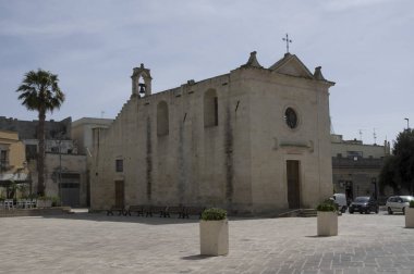 Santi Medici cephesi, Martano 'daki tarihi kilise, Lecce, İtalya