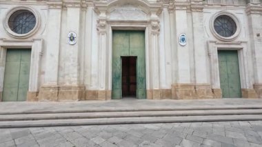 Nardo, İtalya 'da Bakire Meryem' e adanmış Katolik katedrali kilisesi.