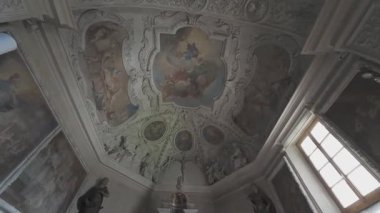 OSOGNA, SWitzERLAND - 23 Mayıs 2025: Barok, Saint Felino ve Gratiniano Kilisesi