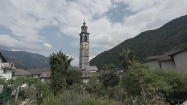 İsviçre, Intragna, Saint Gotthard kilise çan kulesi