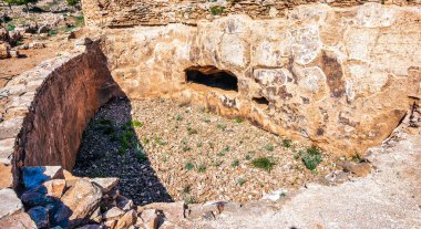 Lavrion Antik Gümüş Madenleri 'nin tarihi manzarası. Yunanistan.