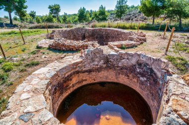 Lavrion Antik Gümüş Madenleri 'nin tarihi manzarası. Yunanistan.