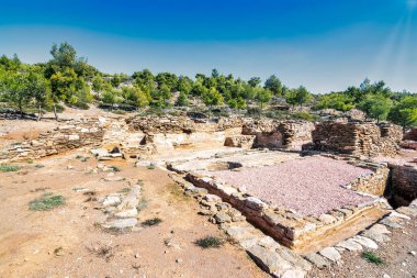 Lavrion Antik Gümüş Madenleri 'nin tarihi manzarası. Yunanistan.