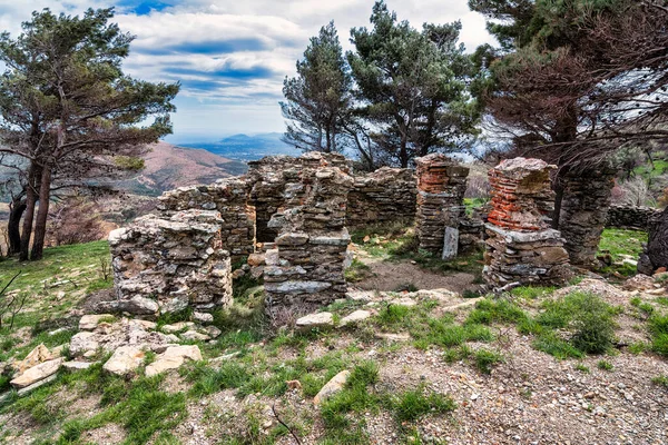 Ruines Église Franche Cachées Dans Montagne Penteli Attique Grèce Église — Photo