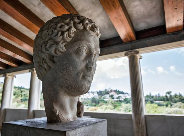 Stock image Ancient sculpture displayed at the Stoa of Attalos, Athens, Greece. Stoa was built in 150 BC and rebuilt in the early 1950s.