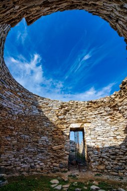 Mycenaean tholos tomb at Thorikos, Attica, Greece. The Mycenaean graves at Thorikos illustrate perfectly the evolution of tomb types.