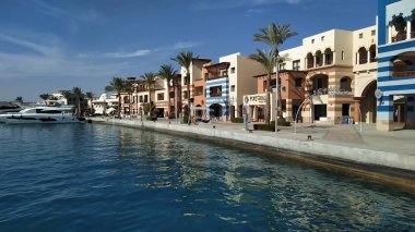 Mısır Oteli 'ndeki yapay kanal. Port Ghalib