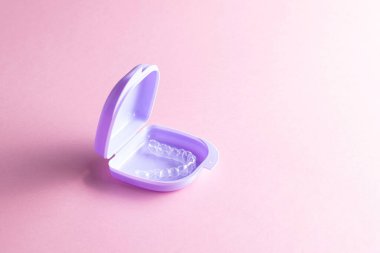 ortodontik tedavi, görünmez diş telleri, yeni ortodontik teknoloji, oklüzyonal atel