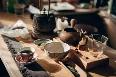 Çin Çay Seti Masada Durgun Hayat