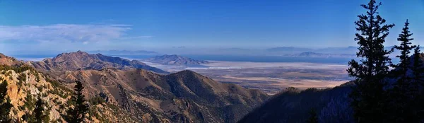 Great Salt Lake Deseret Peak Views Hiking Stansbury Mountains Rocky — стоковое фото