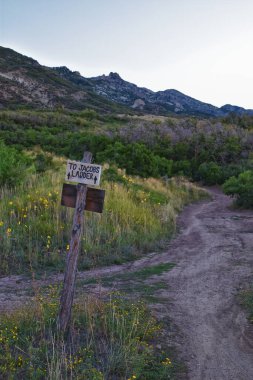 Yürüyüş Patikası Lone Peak Jacobs Merdiveni Wasatch Ricky Dağları, Salt Lake, Utah. ABD.