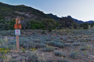 Yürüyüş Patikası Lone Peak Jacobs Merdiveni Wasatch Ricky Dağları, Salt Lake, Utah. ABD.
