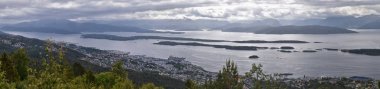 Varden bakış açısı Panoramik manzaralar, okyanus, fiyortlar, adalar yaz 2024 Molde Norveç İskandinavya Avrupa çevresi