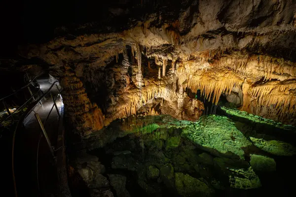 stock image Karst Cave of Liberty (Slovak: Demanovska jaskyna slobody) is a karst cave in the Low Tatras in the valley - it is the most visited tourist cave in Slovakia.