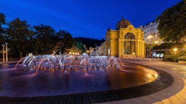 Marianske Lazne (Marienbad) - Çek Cumhuriyeti 'nin (Karlovy Vary bölgesi) batı kesimindeki ünlü Bohemya spa kasabasının merkezi)