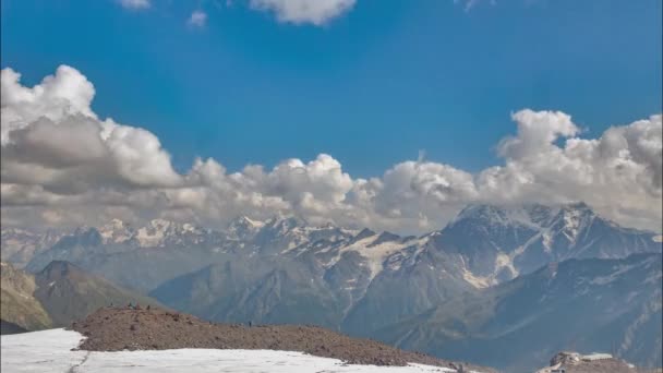 Amazing Timelapse High Snowy Mountains Clouds Cumulus Clouds Hide Tops — Vídeos de Stock
