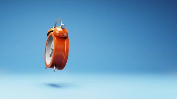 Orange Alarm Clock Spinning Studio Blue Background Seamless Loop Animation — стокове відео