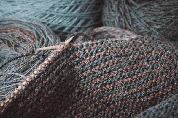 Skeins Wool Yarn Wooden Knitting Needles Unfinished Scarf Process Knitting —  Fotos de Stock