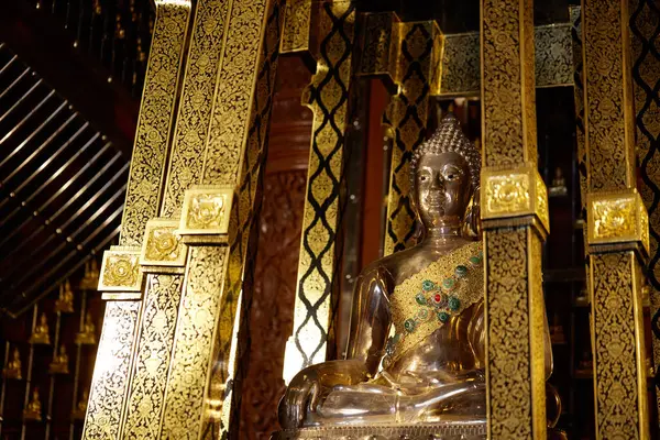 Bangkok Tayland Daki Wat Phra Kaew Altın Buda Heykeli — Stok fotoğraf