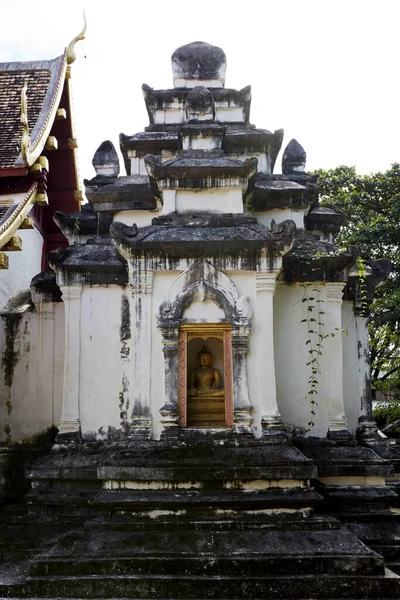 Ναός Του Ιερού Βούδα Στην Πόλη Της Ταϊλάνδης — Φωτογραφία Αρχείου