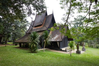 Bali şehrindeki en güzel tapınağın kutsal kalbinin tapınağı..