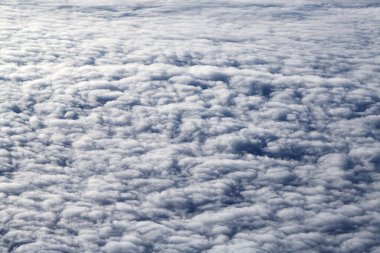 Gökyüzündeki bulutlar